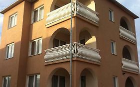 Apartments Mara